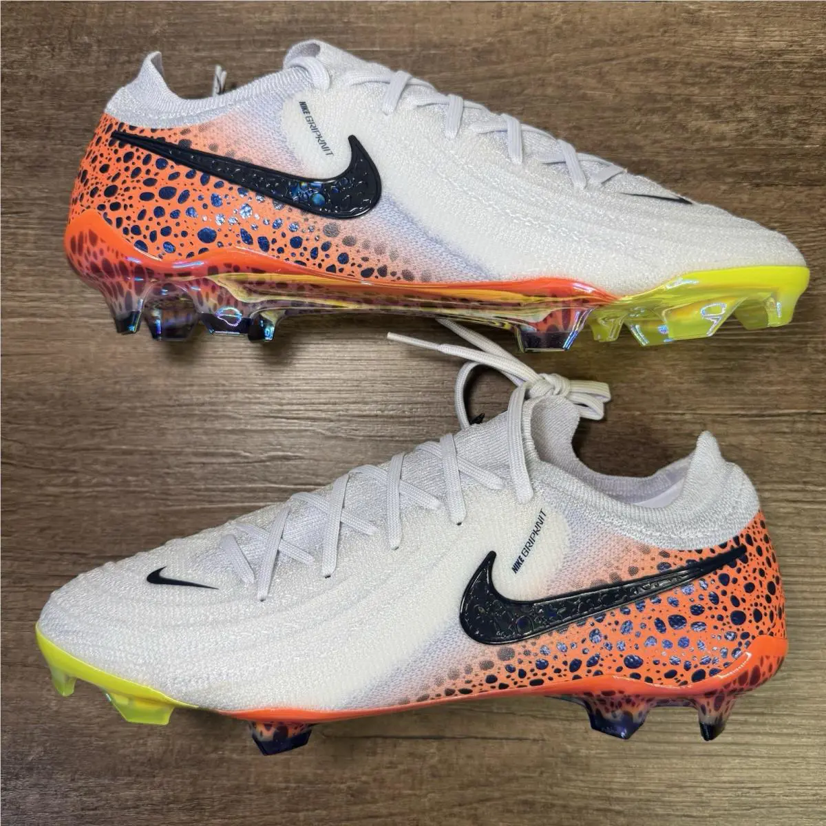 Nike shoes - Nike Phantom GX - Phantom - HF4831-900 - White 2