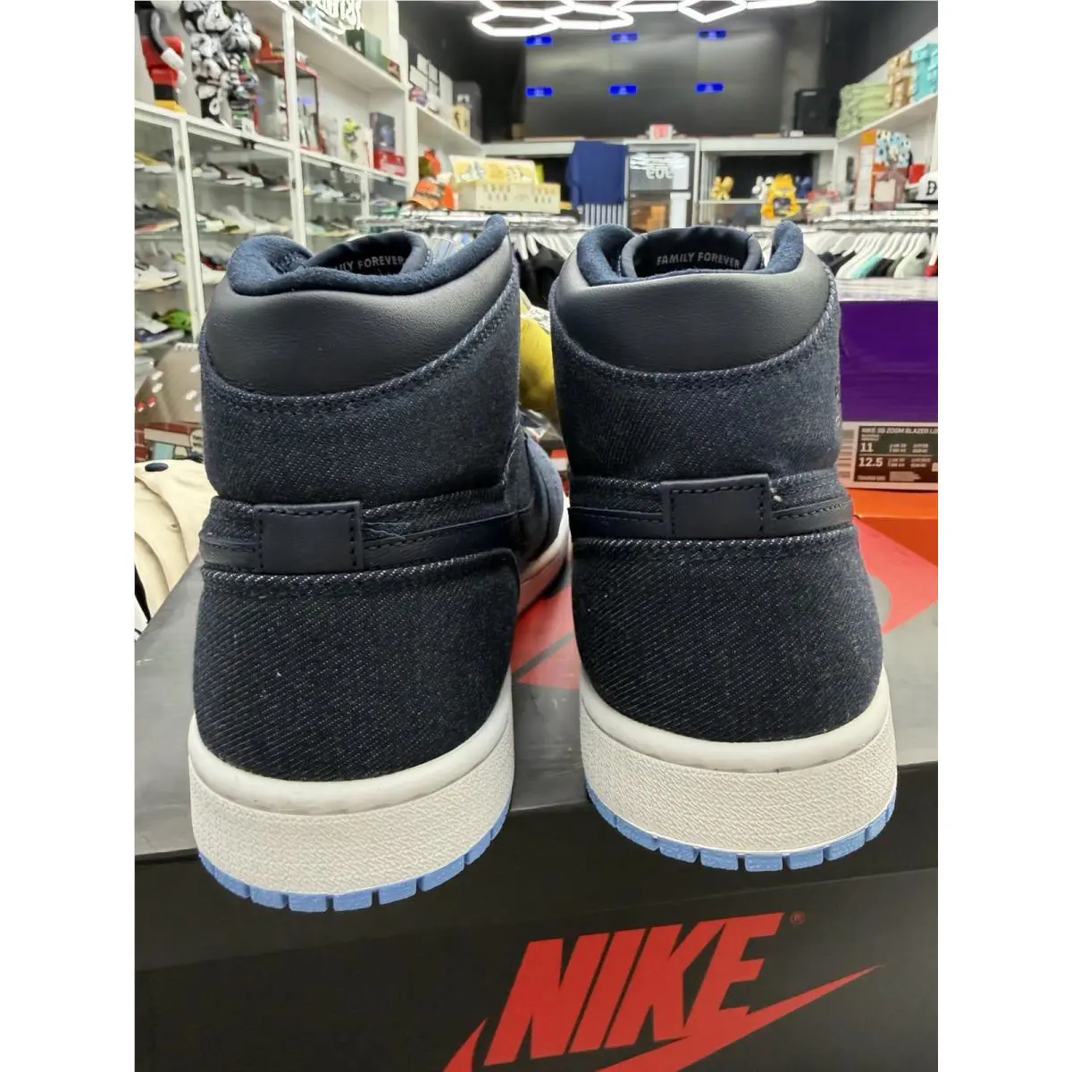 Nike shoes - Jordan 1 - 682781-415 - Blue 0