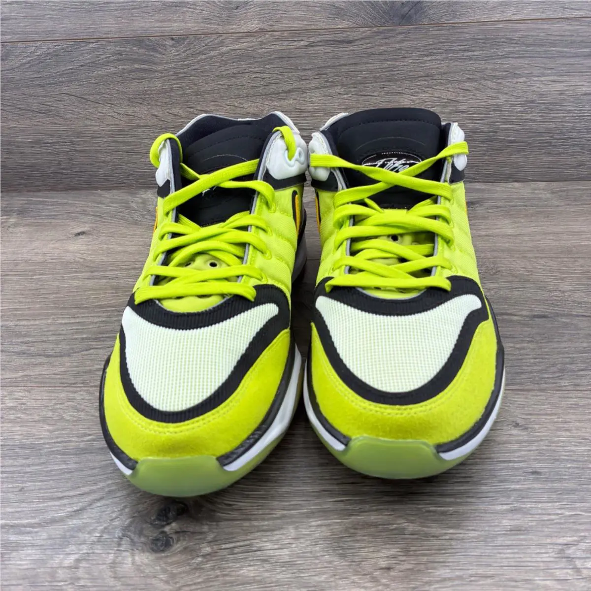 Nike shoes - Nike Air Zoom G.T. Hustle 2 - Yellow 2