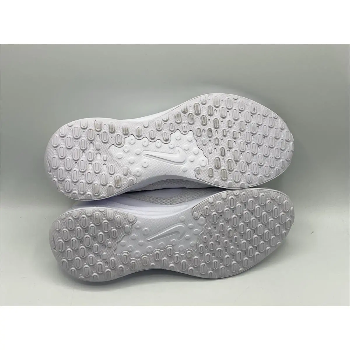Nike shoes - Nike Revolution 7 - Revolution - FB2208-100 - White 4