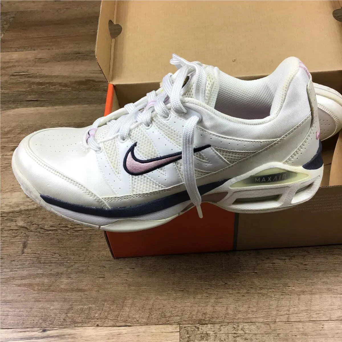 Nike shoes - White 0