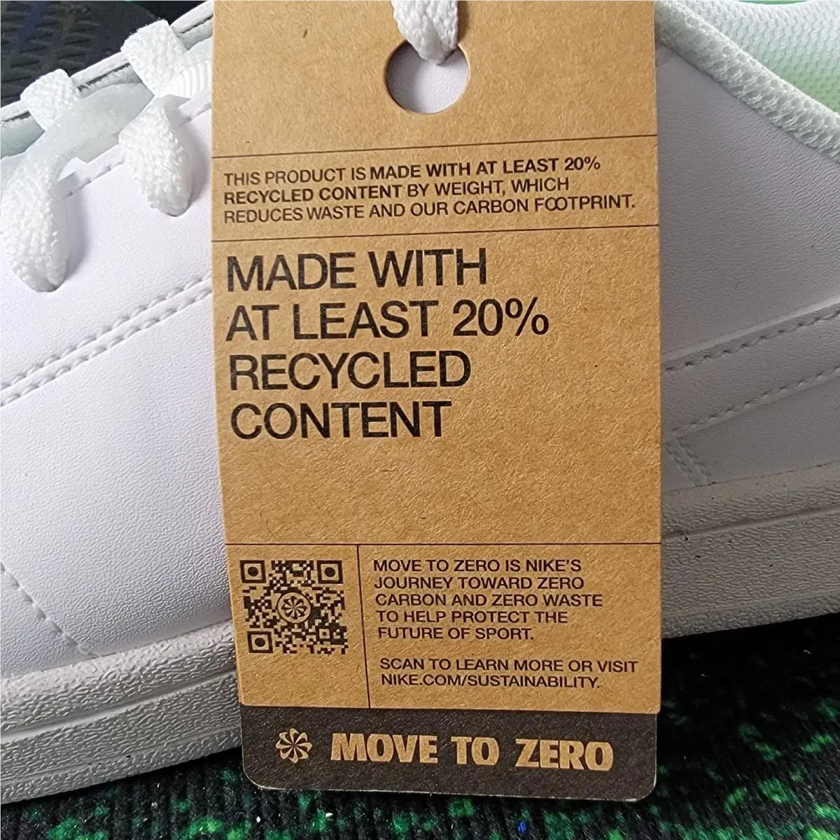 Nike shoes - White 8