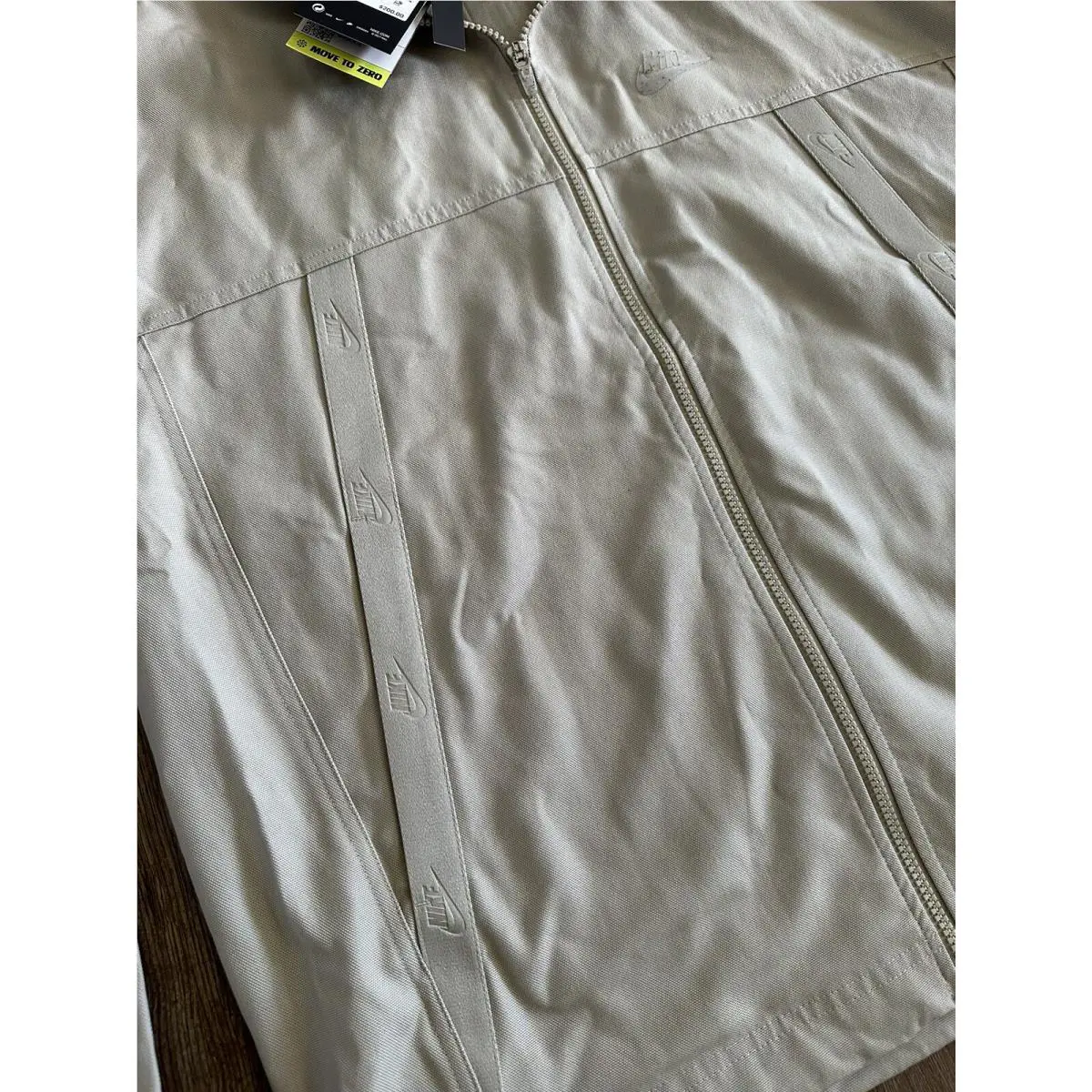 Nike clothing - Sportswear - Sportswear - Stone (UPC: 0194956115328) 5