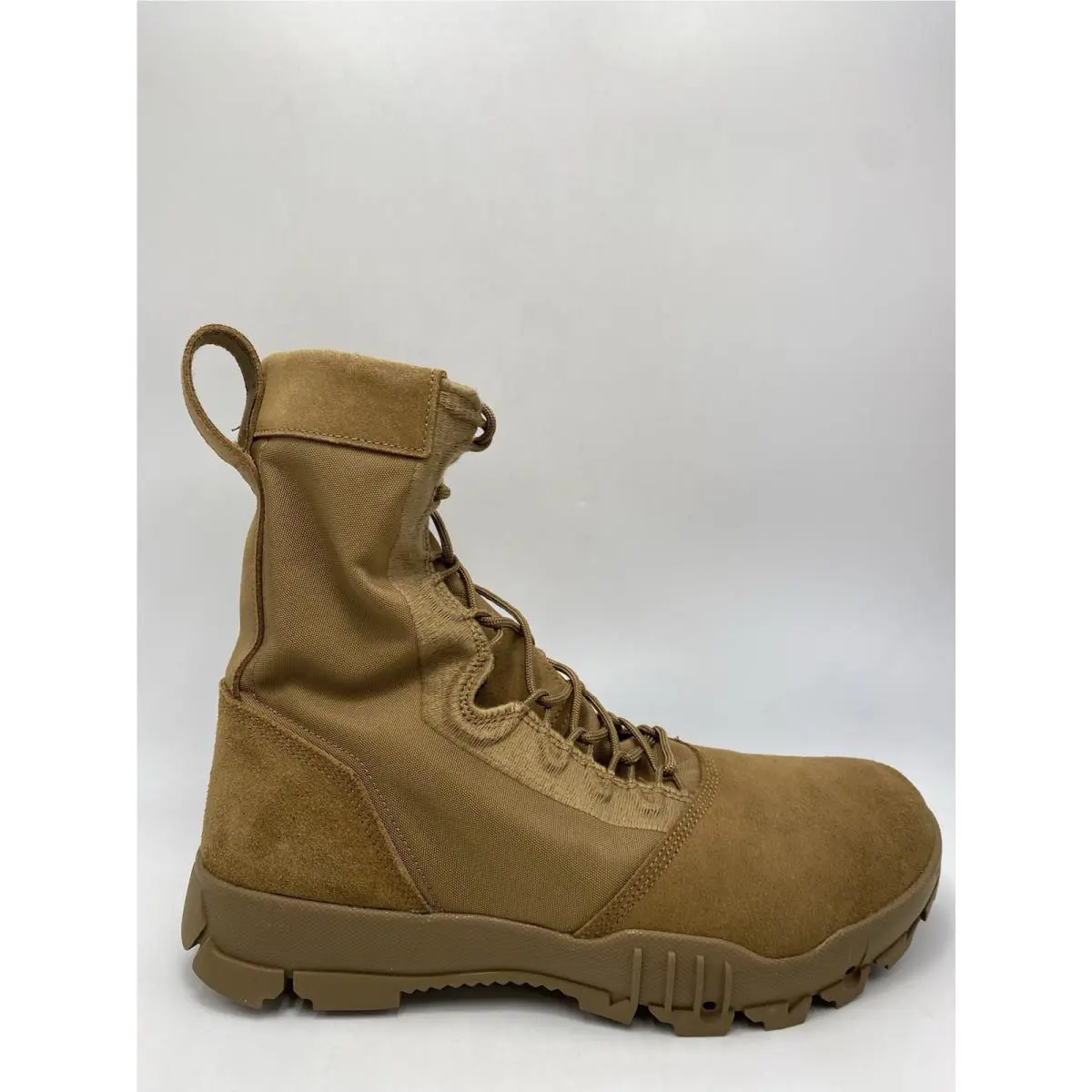 Nike shoes - Nike SFB 6