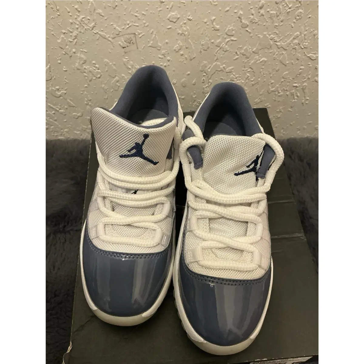 Nike shoes - Air Jordan 11 - Air - Blue 7