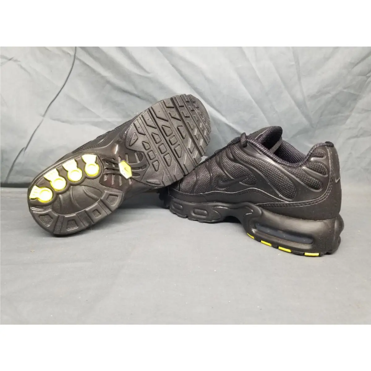 Nike shoes - Nike Air Max Plus - Air Max Plus - CD0610 001 - Black (UPC: 193152383883) 0