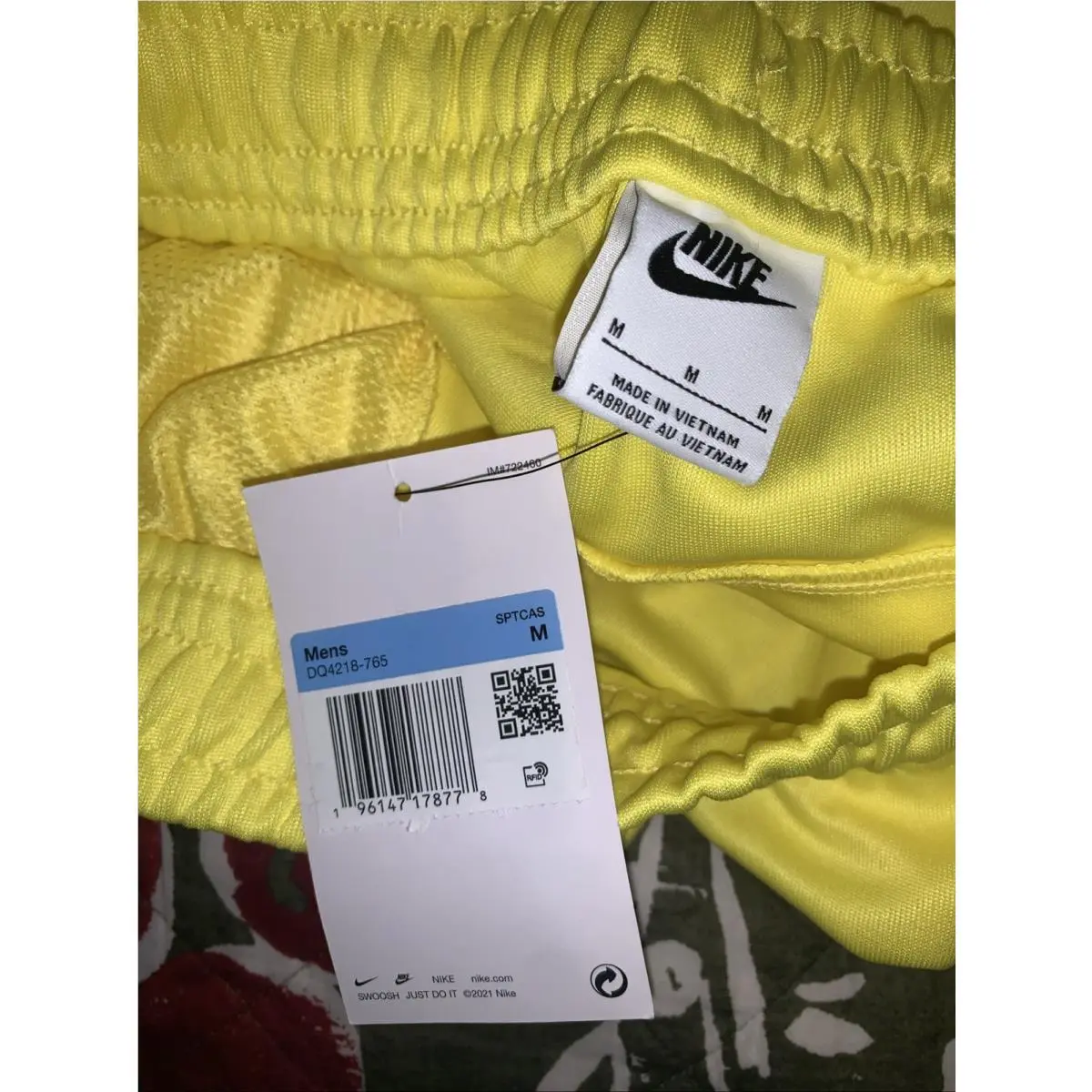 Nike clothing - Yellow 6