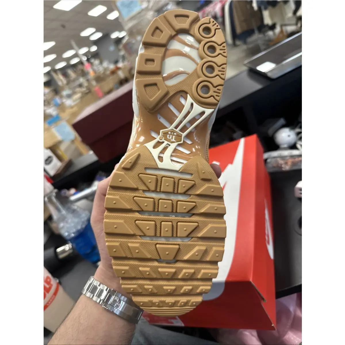 Nike shoes - Nike Air Max Plus - Air Max Plus - Flax 1