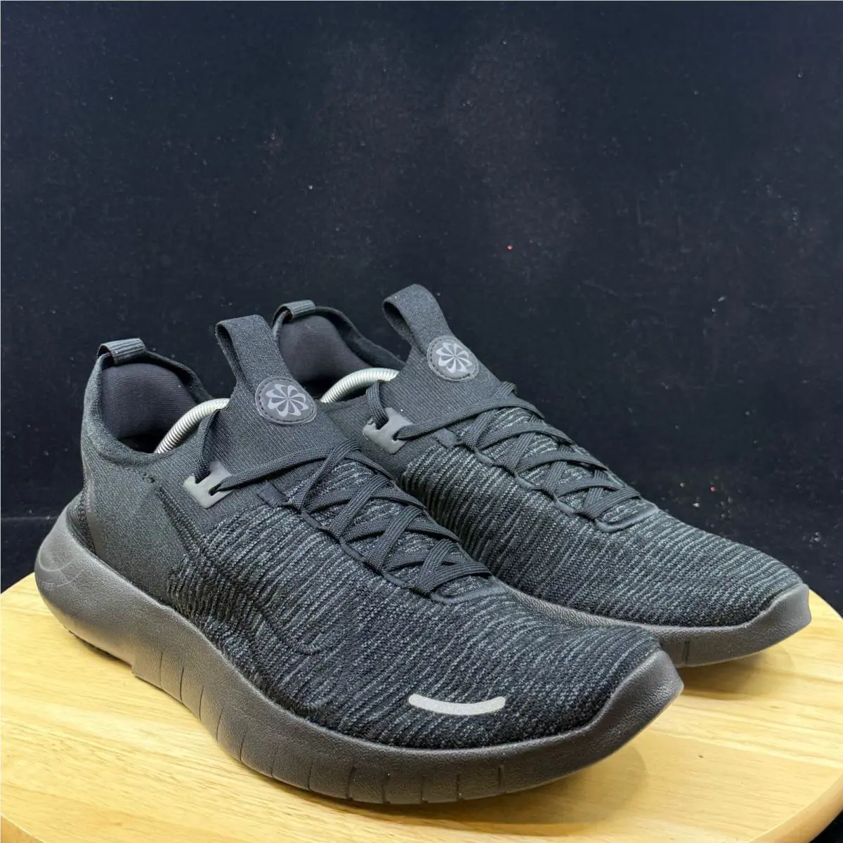 Nike shoes - Black 3