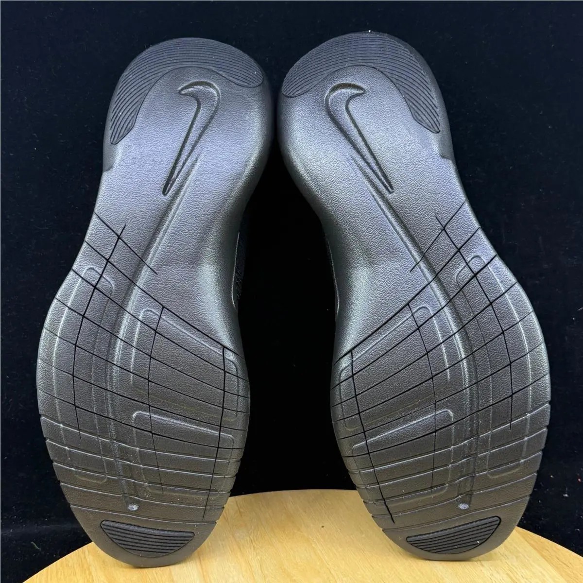 Nike shoes - Black 6