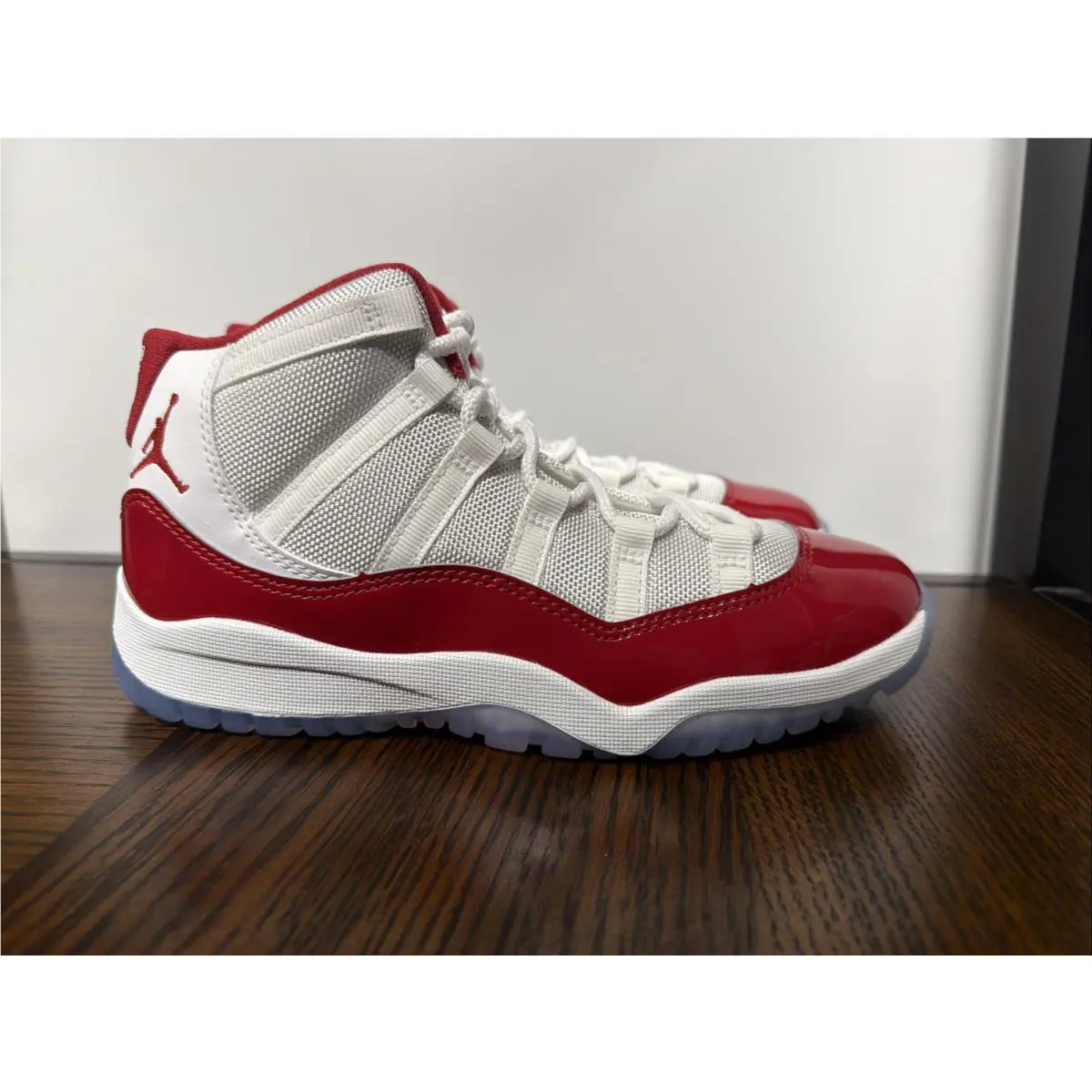 Nike shoes - Air Jordan 11 - Air - 378039-116 - Red 0