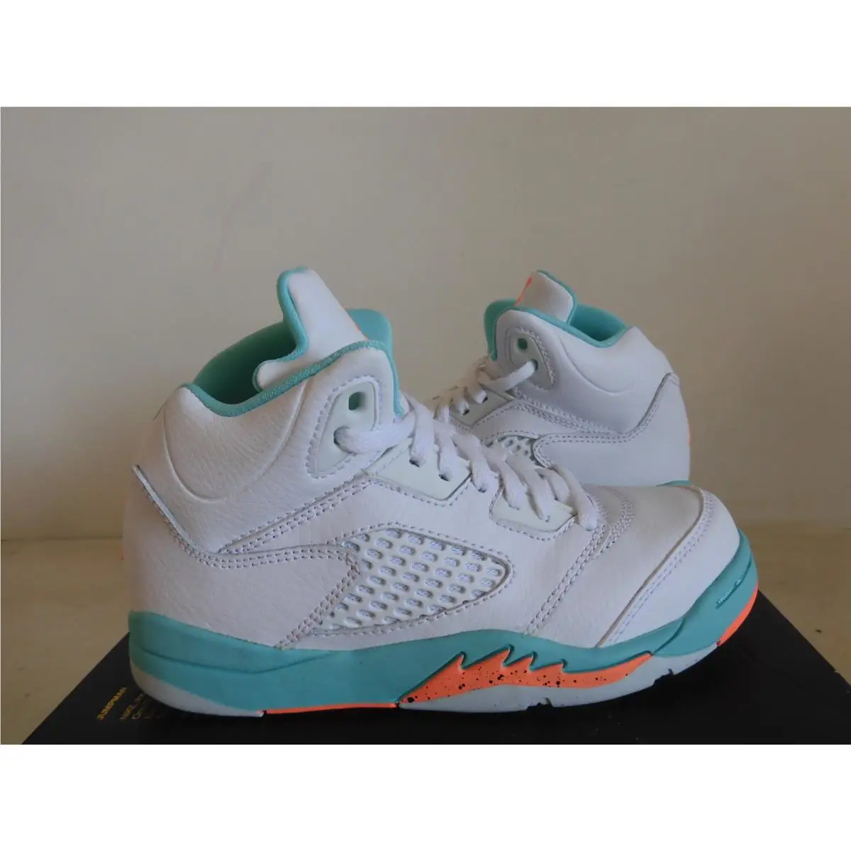 Nike shoes - Air Jordan 5 - Air - White (UPC: 826215706151) 0