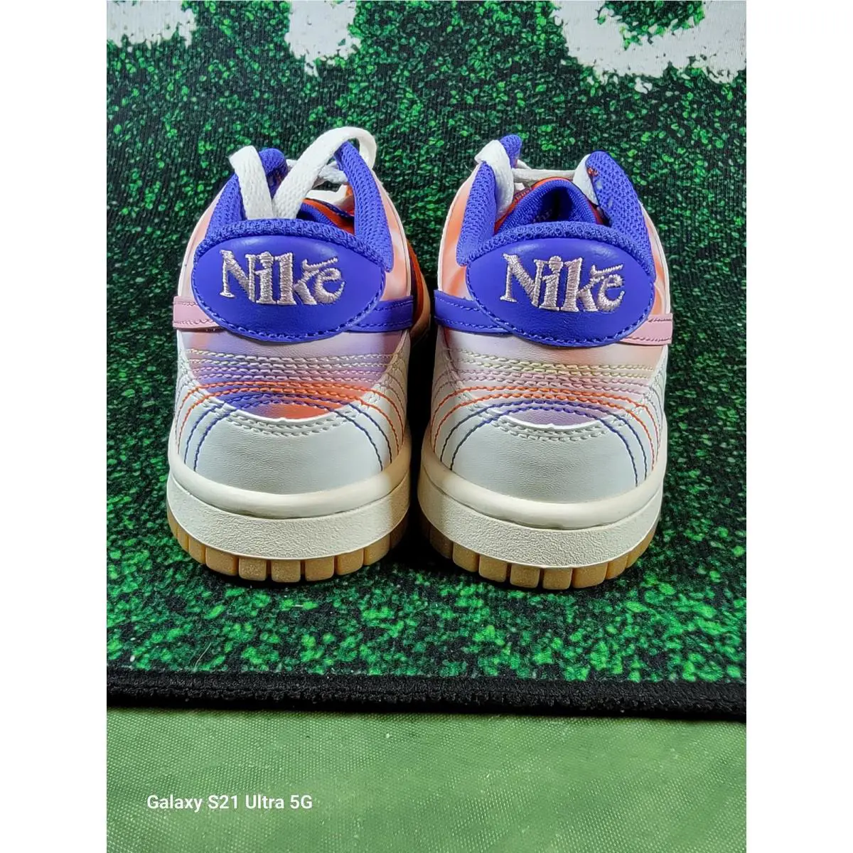Nike shoes - Orange 4