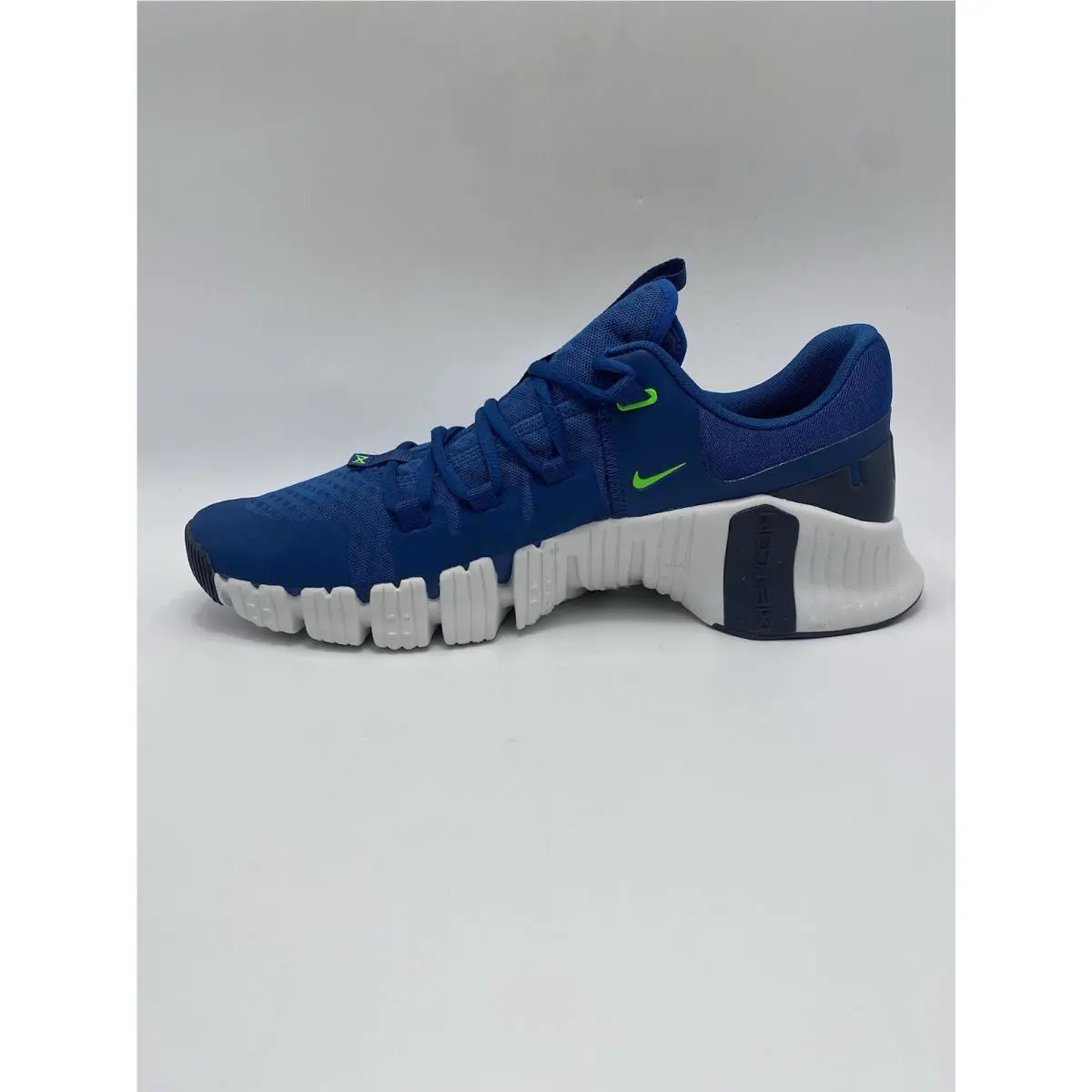 Nike shoes - Green 1