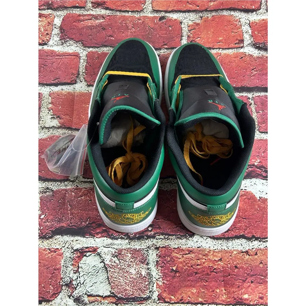Nike shoes - Nike Air Jordan 1 - Air - DQ8422-300 - Green 5