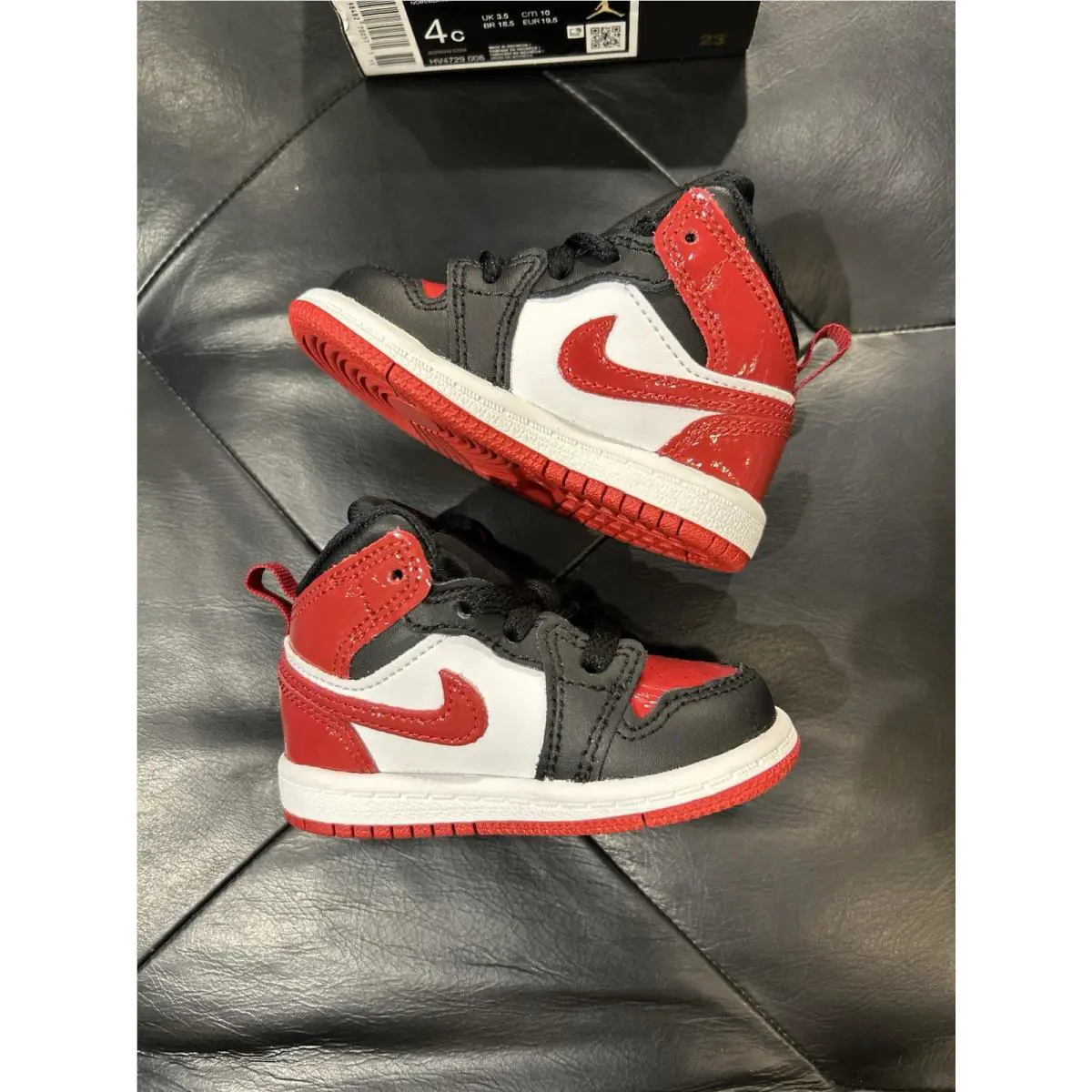 Nike shoes - Air Jordan 1 Mid - Air Mid - Multicolor 3