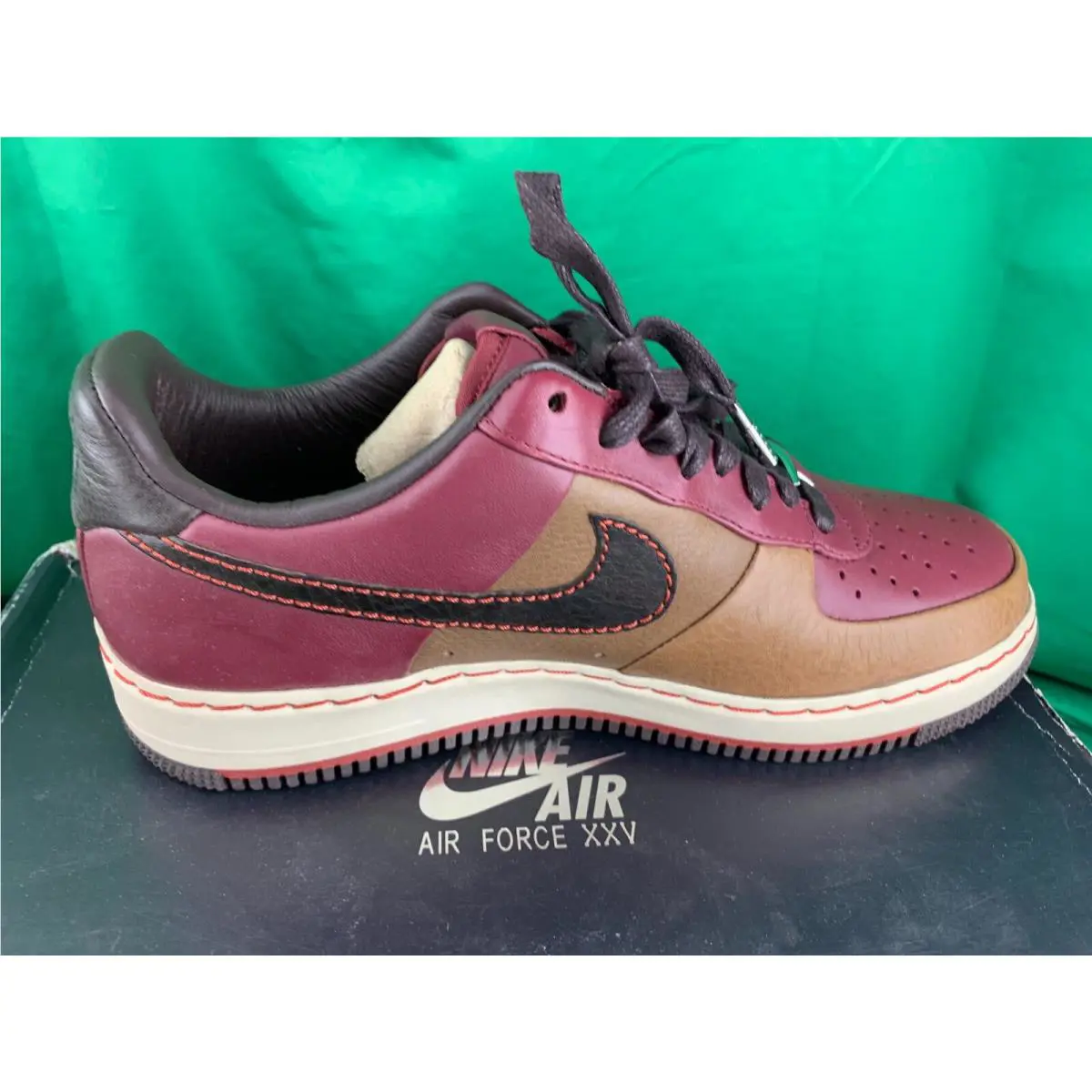 Nike shoes - Brown 1