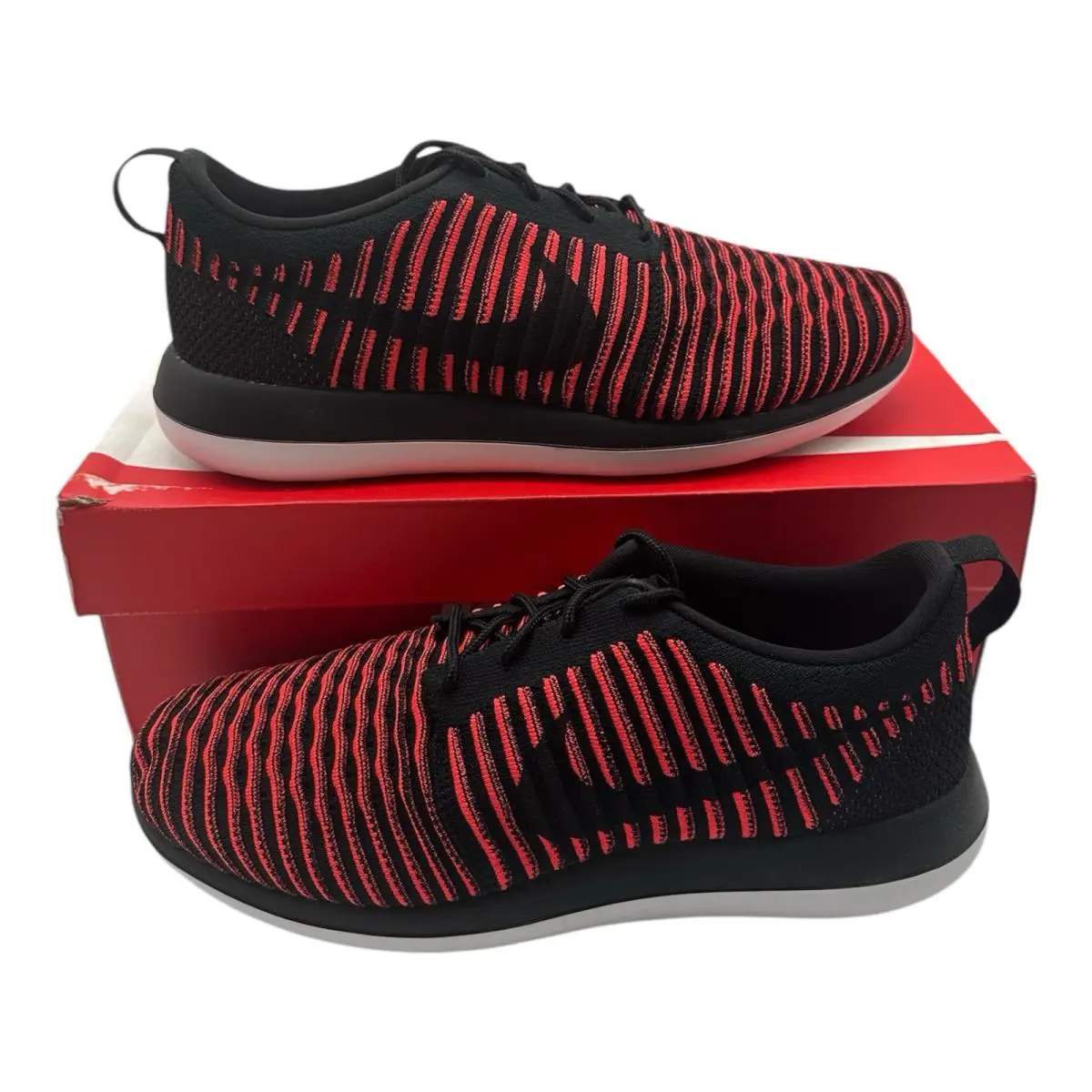 Nike Roshe Two Flyknit Shoes Men`s Size 9.5 Red Black Bright Crimson 844833-006 - Red