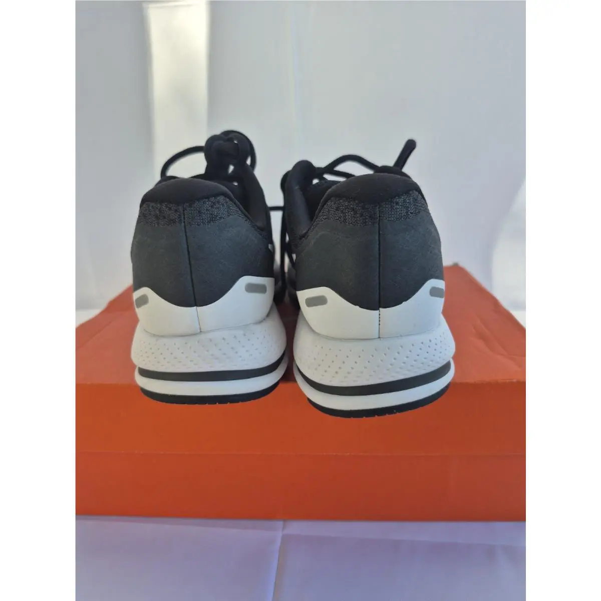 Nike shoes - Nike Wmns Air Zoom Vomero 13 - 922909-001 - Black/White/Anthracite 3