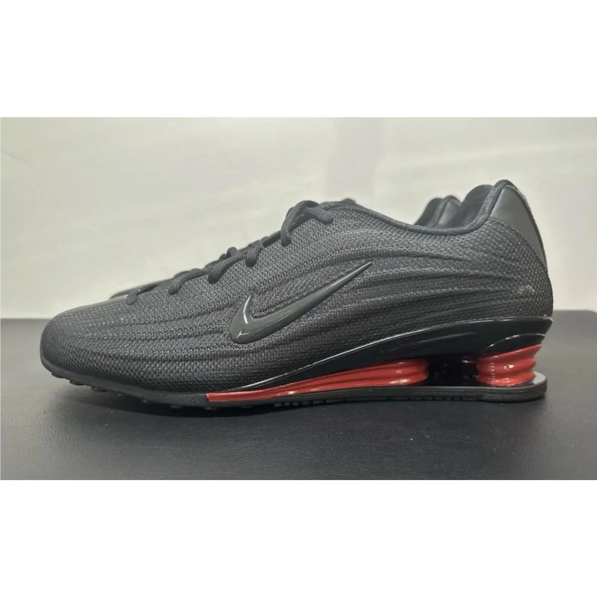 Nike Shox Z Black/ University Red Sneakers 158133696709 Women`s Size 11