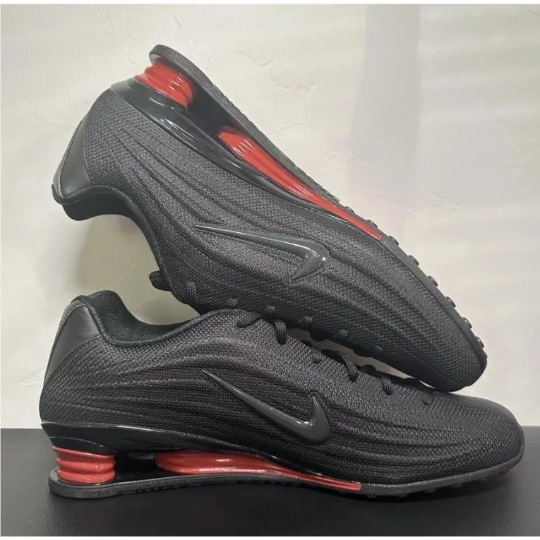 Nike shoes - Nike Shox Z - Shox - HQ7540-002 - Black, Manufacturer: Black/University Red 1
