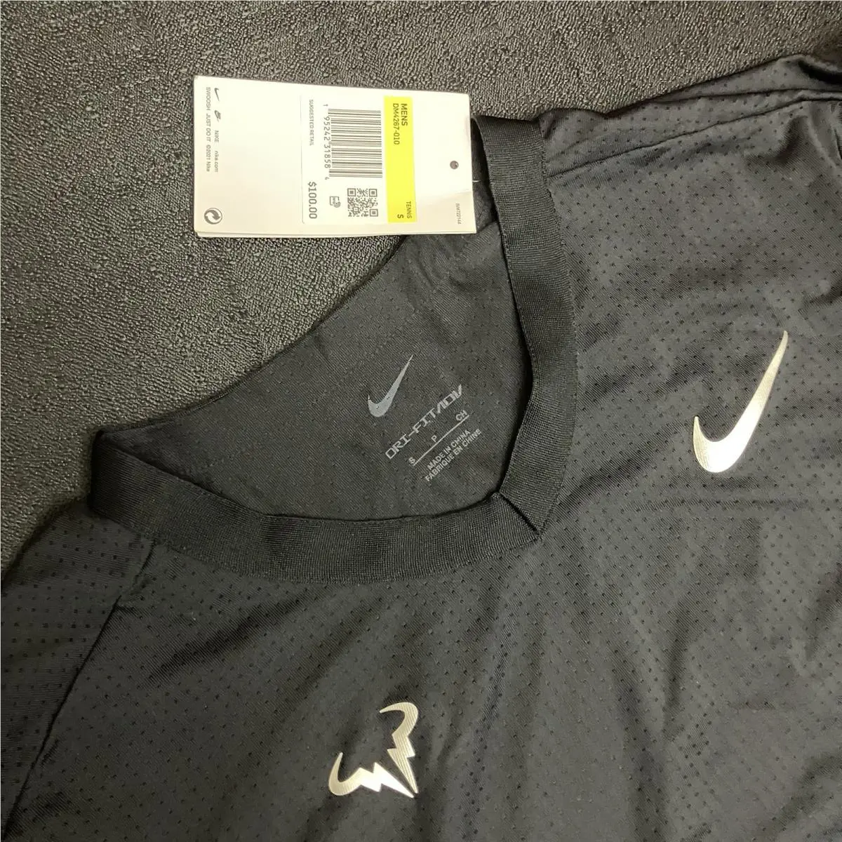 Nike clothing - Nike Court Rafael Nadal ADV Top - Black Metallic Silver 4