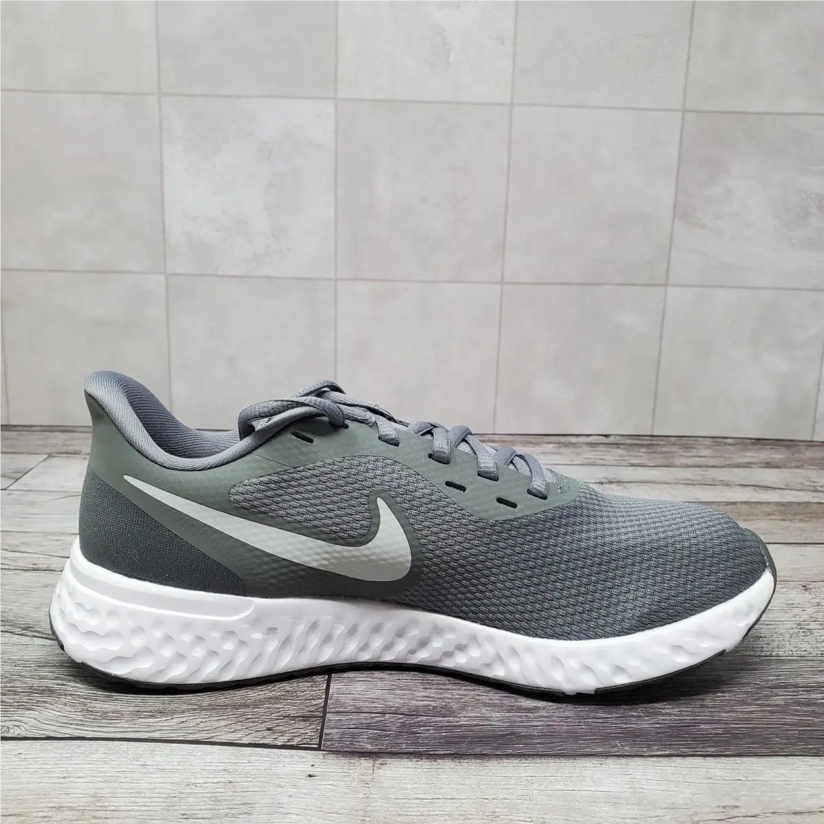 Nike shoes - Nike Revolution 5 - Revolution - BQ3207-005 - Gray 4