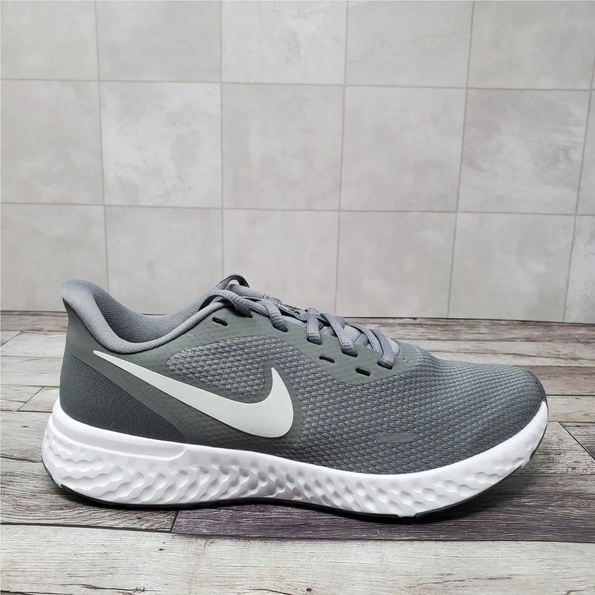 Nike shoes - Nike Revolution 5 - Revolution - BQ3207-005 - Gray 2