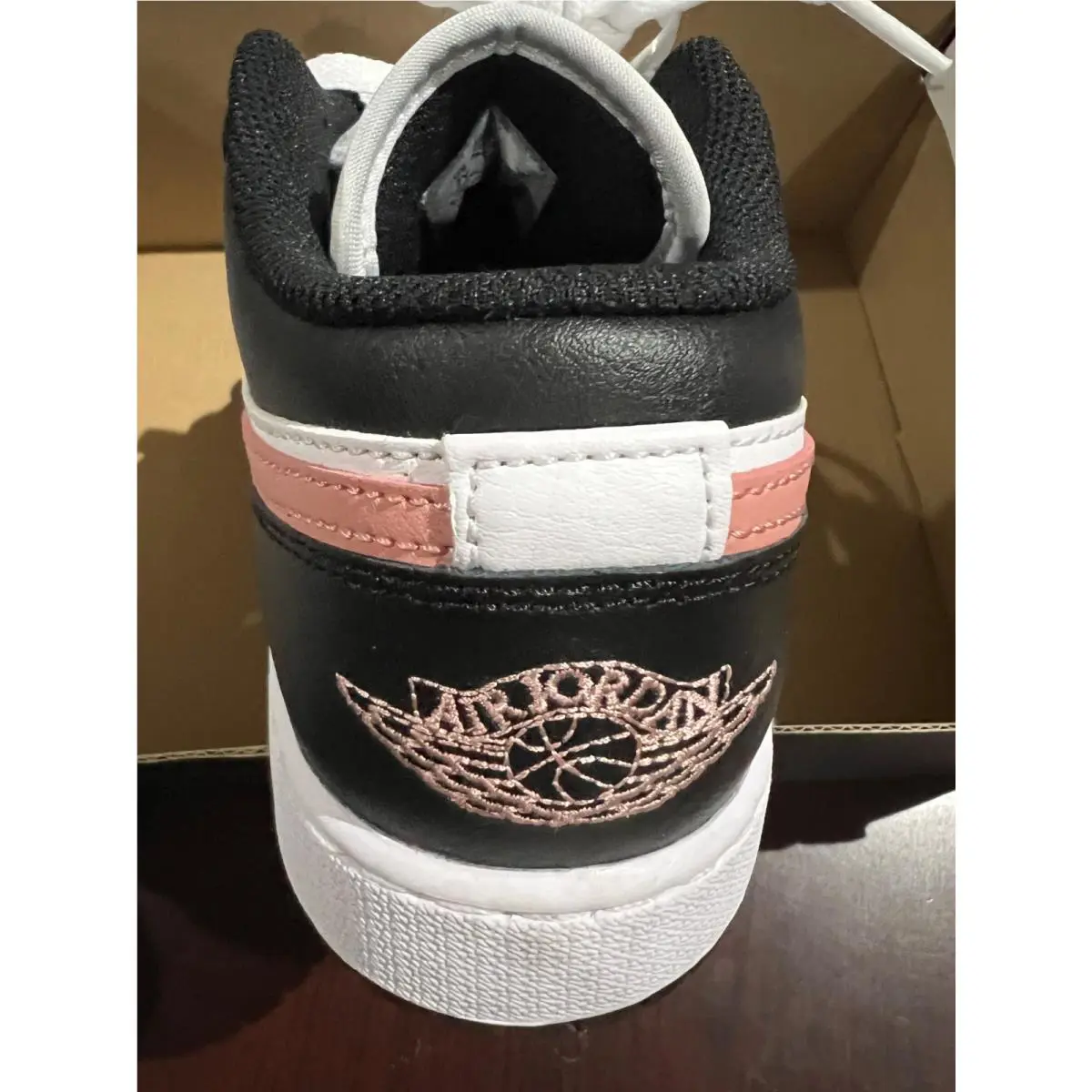 Nike shoes - WHITE/RUST PINK BLACK 4