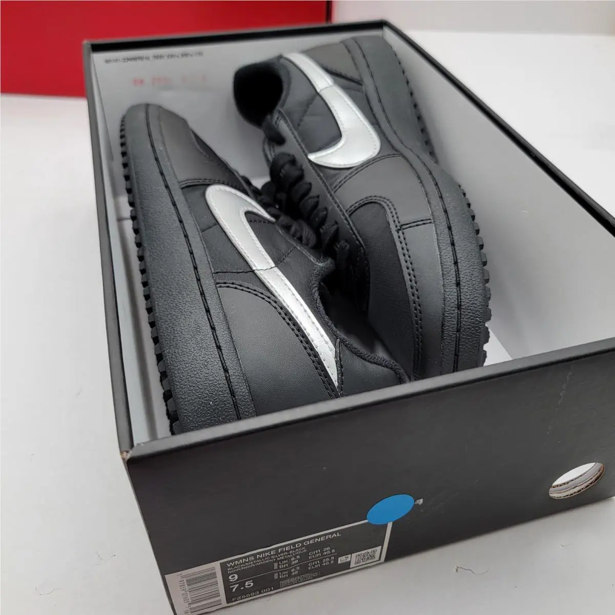 Nike shoes - Black 7