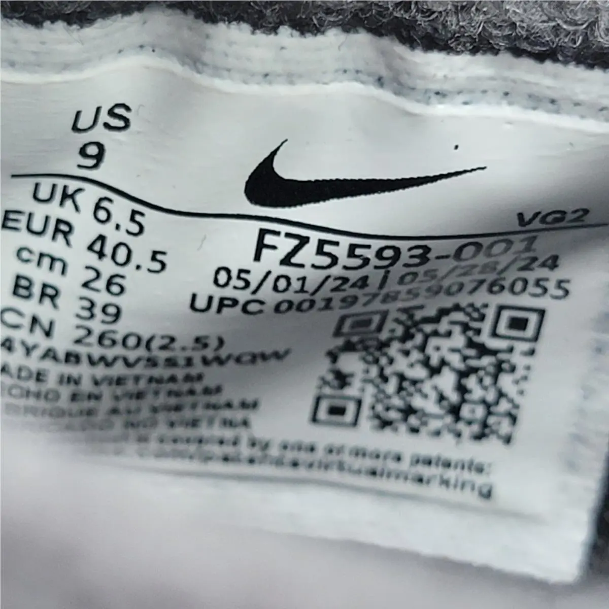 Nike shoes - Black 6
