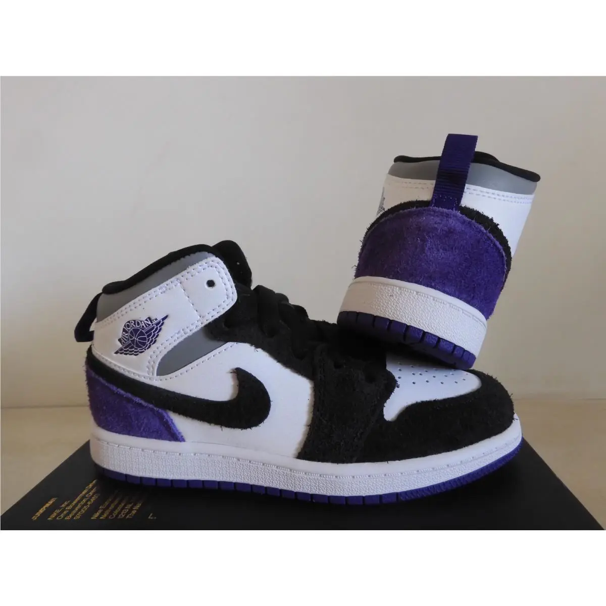 Nike shoes - Air Jordan 1 Mid - Air Mid - White (UPC: 194499438281) 1