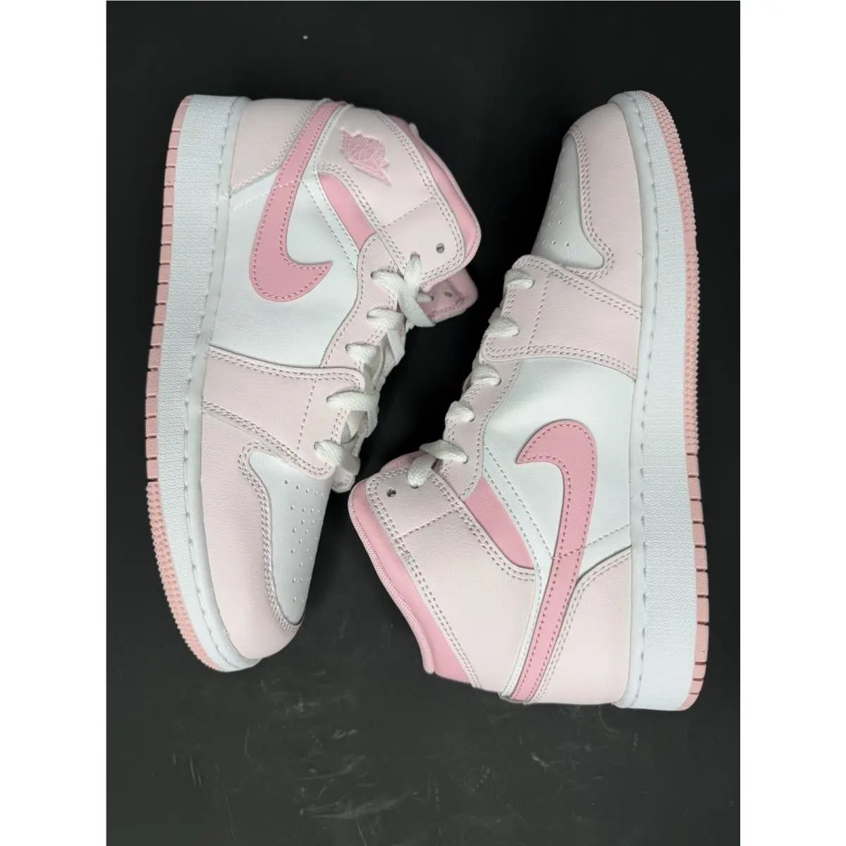 Nike shoes - Air Jordan 1 Mid - Air Mid - DQ8423-600 - Pink 0
