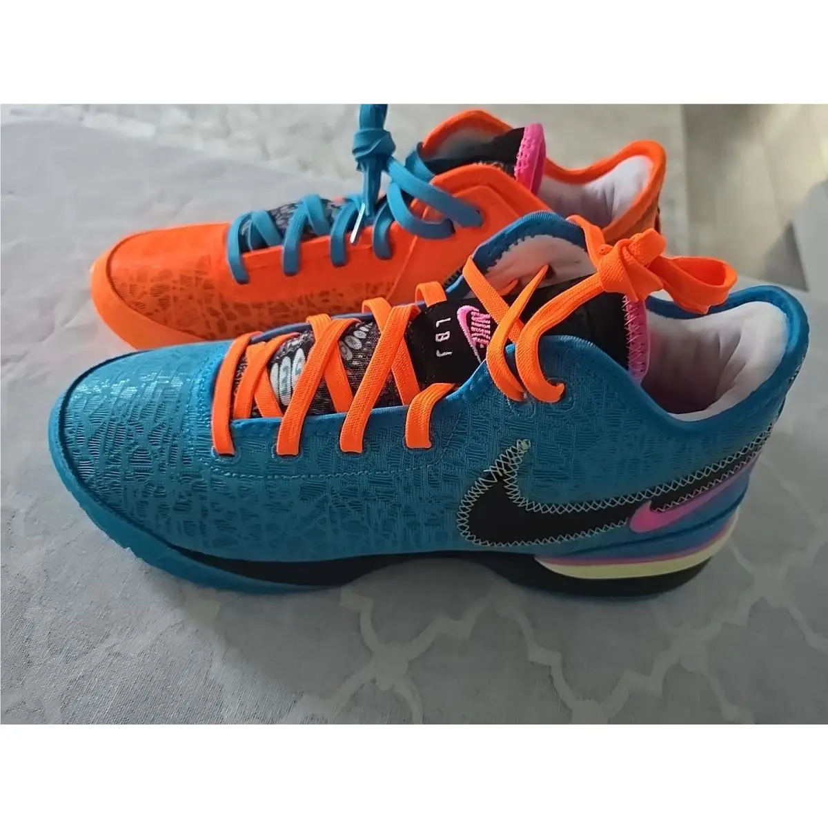 Nike shoes - Multicolor 6