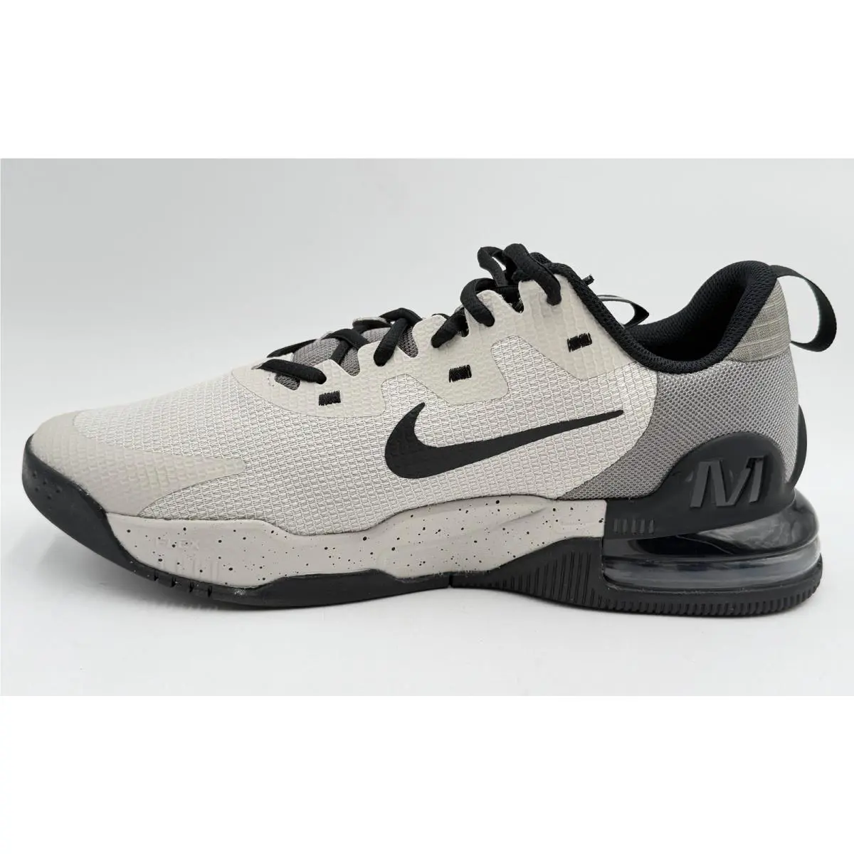 Nike shoes - air max alpha trainer 5 - black / white 2