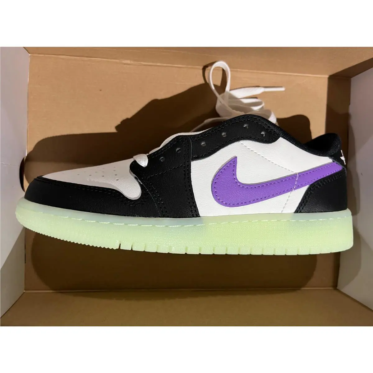 Nike shoes - BLACK/RASPBERRY 3
