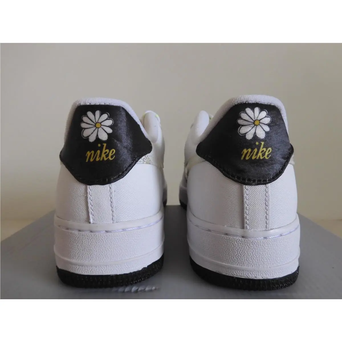 Nike shoes - Nike Air Force 1 GS - White (UPC: 194275558509) 2