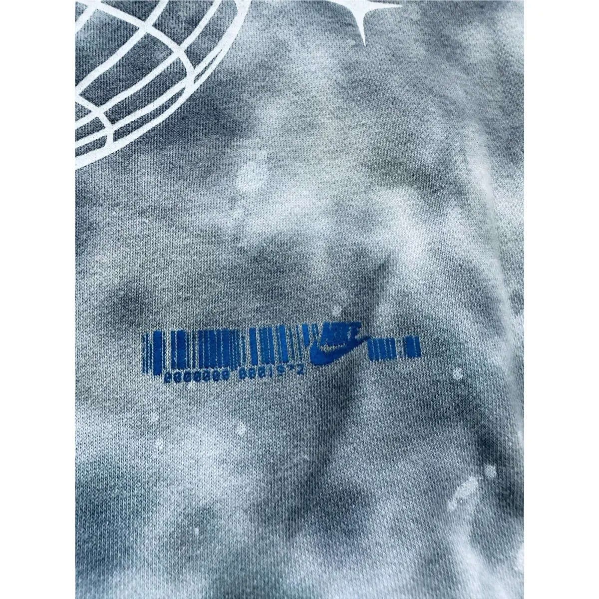 Nike clothing - Multicolor (UPC: 0196156241180) 9