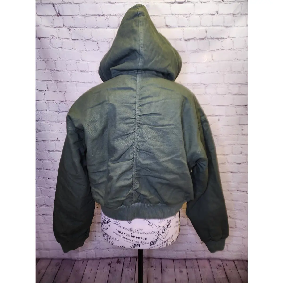 Nike clothing - FD9113-325 - FD9113-325 - Green 1