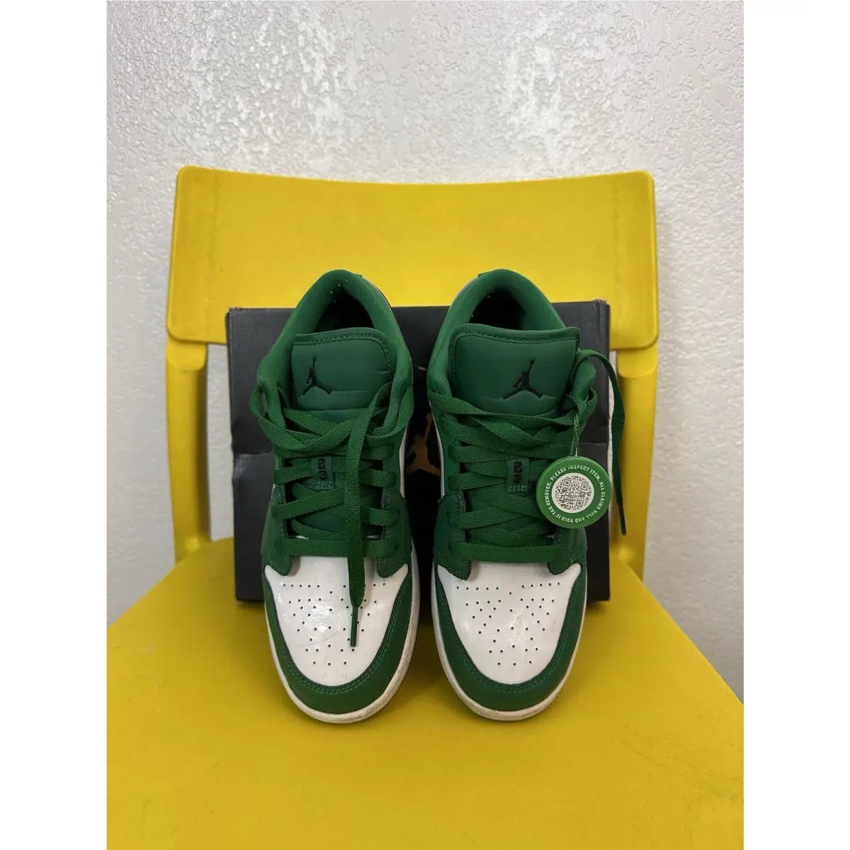 Nike shoes - Green 2