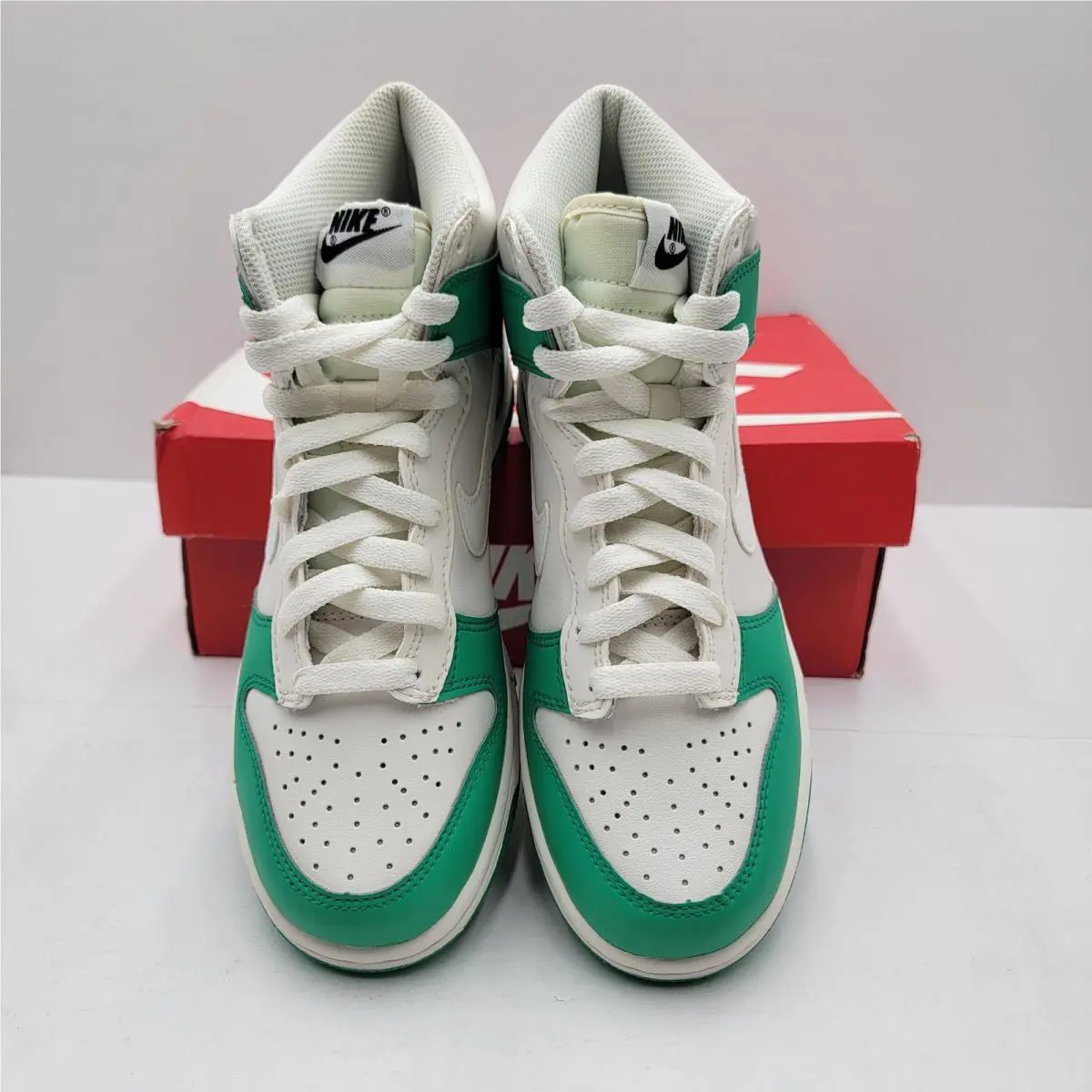 Nike shoes - Green 2
