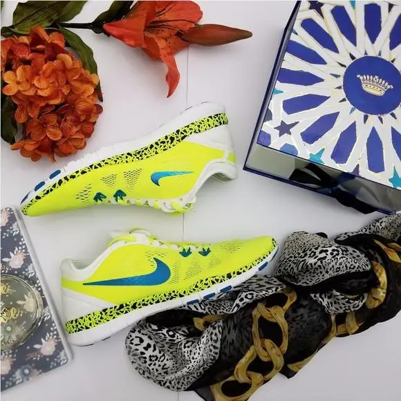 Nike shoes - VOLT, WHITE, LIGHT BLUE, LACQUER, BLACK 5