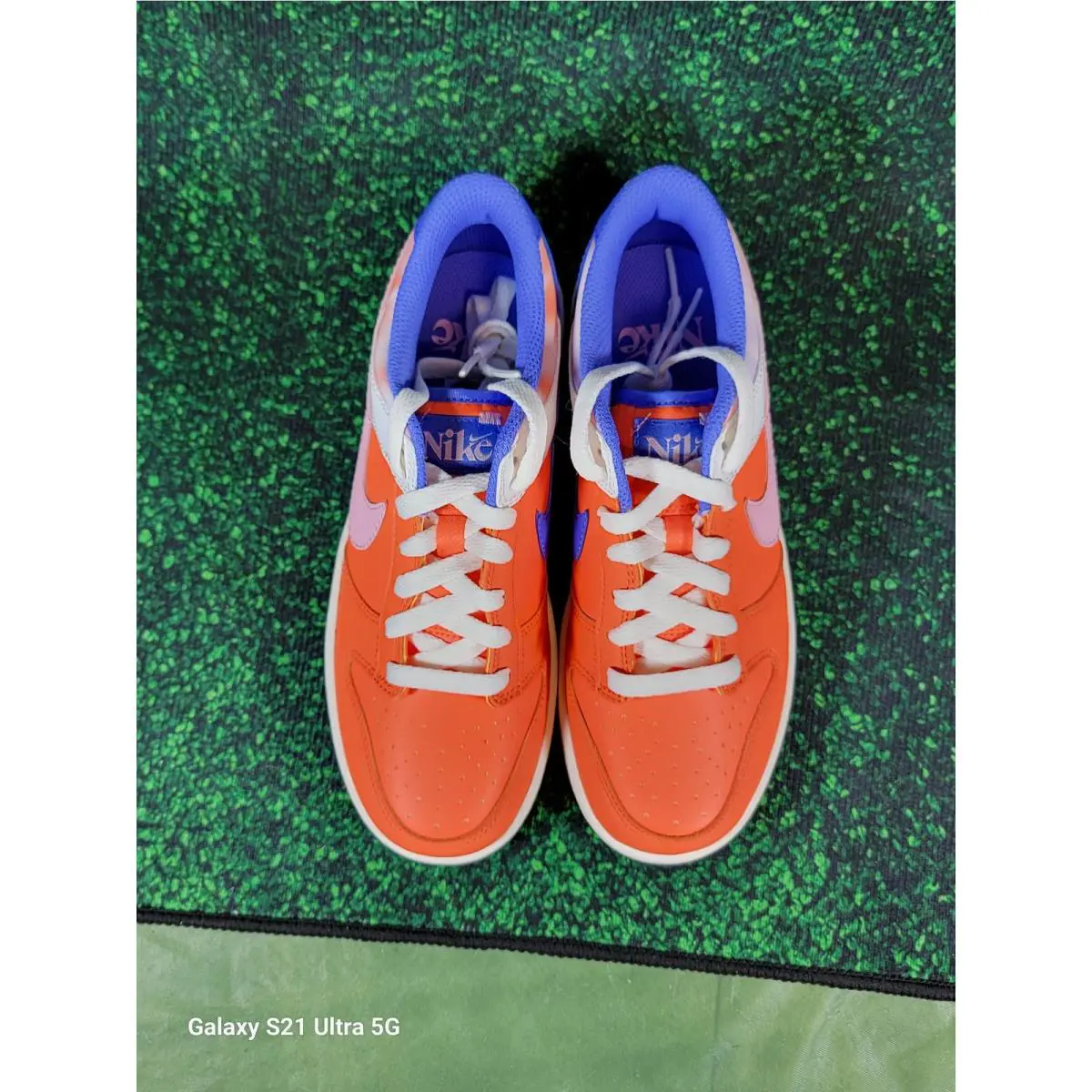 Nike shoes - Orange 2