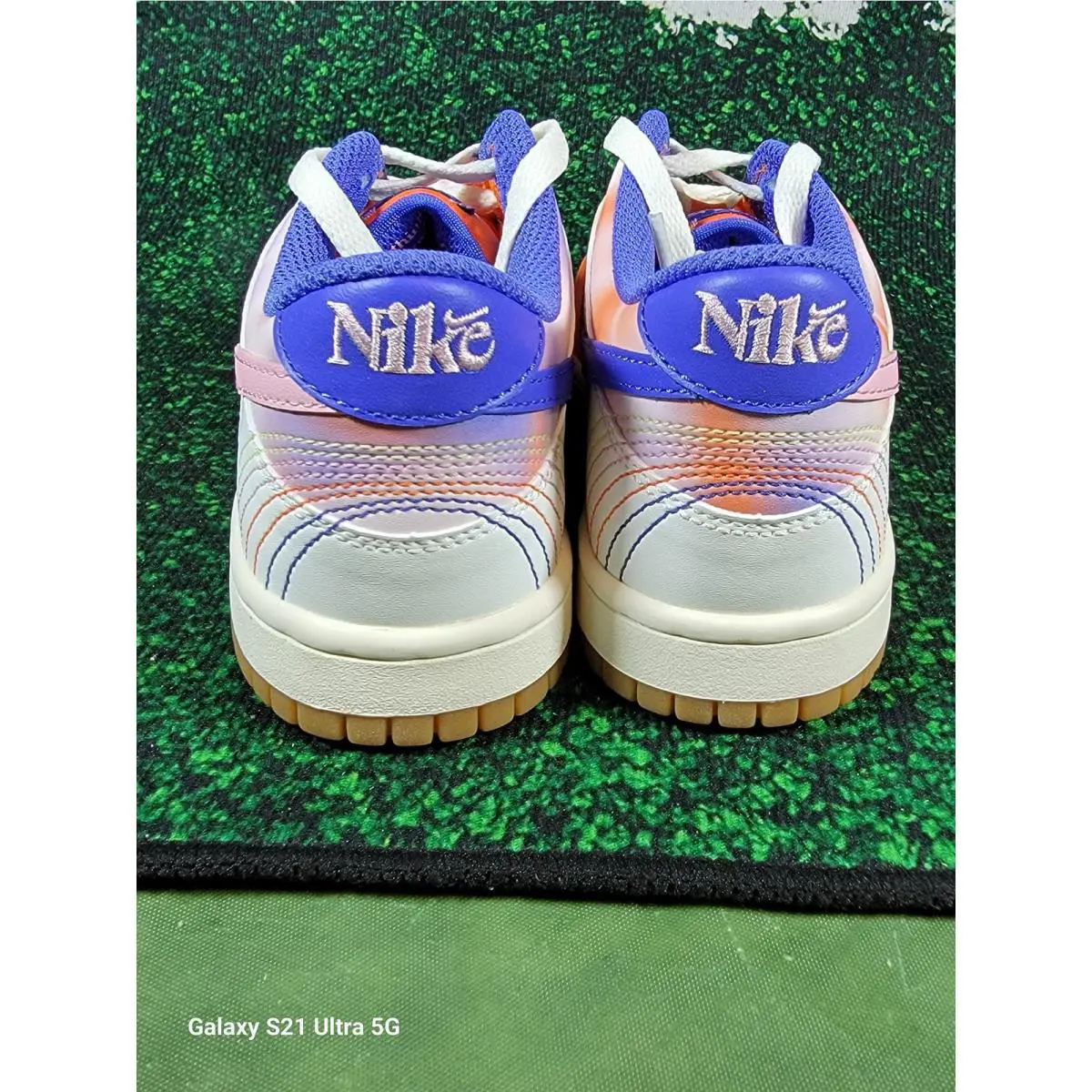 Nike shoes - Orange 3