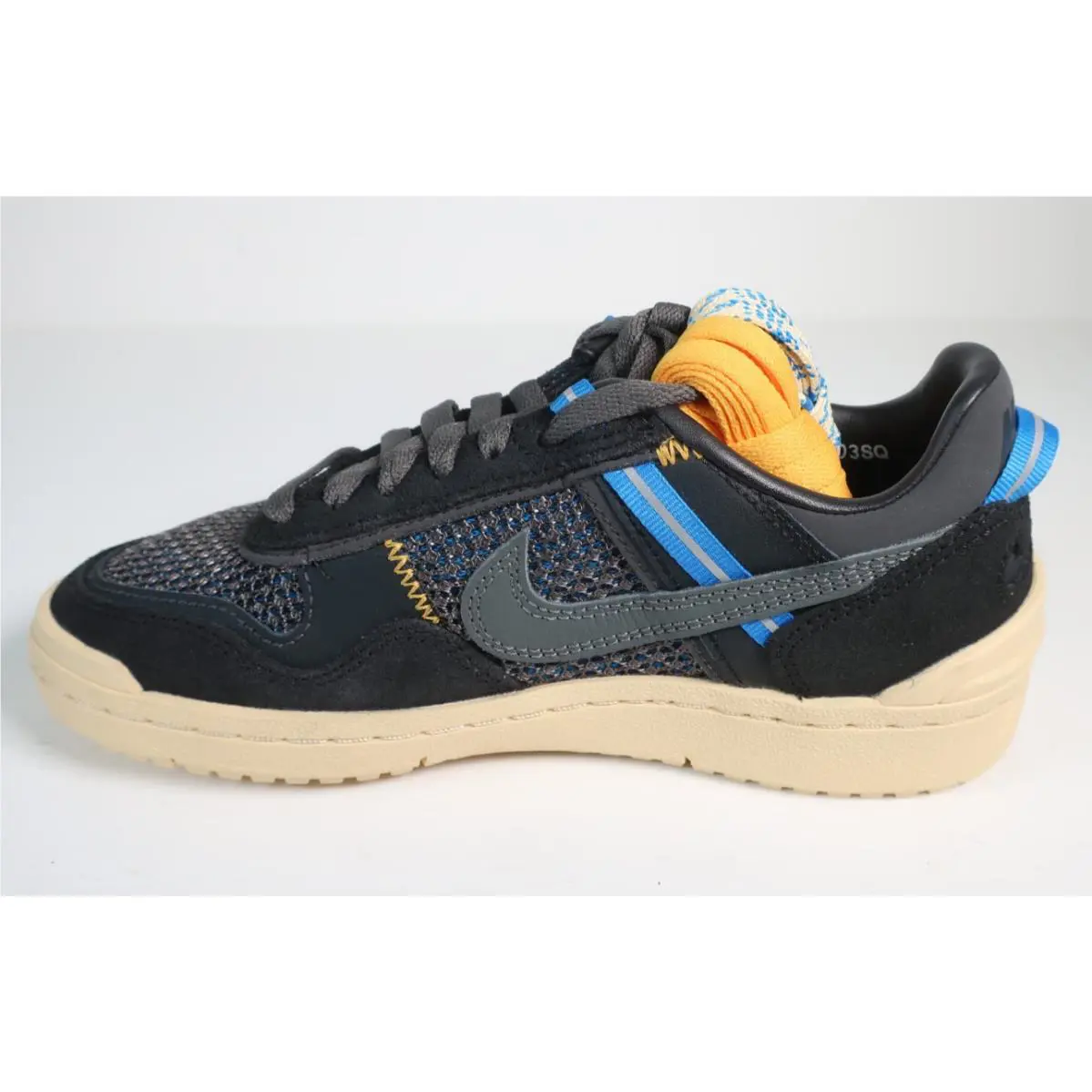 Nike shoes - Black 6
