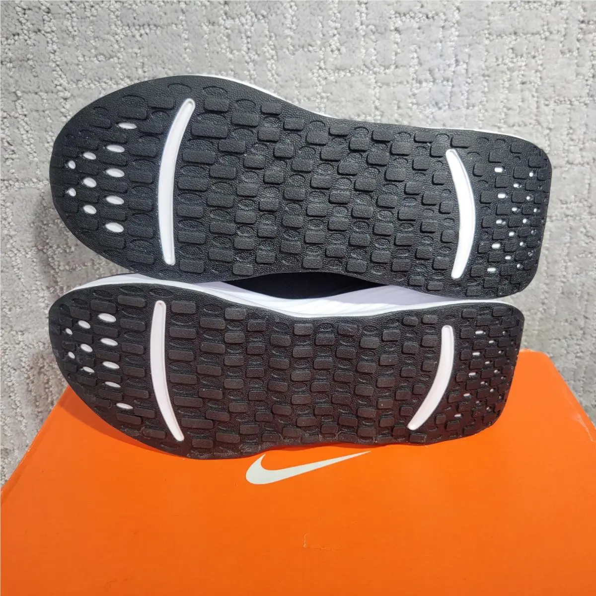 Nike shoes - FV6343002 - FV6343-002 - Black (UPC: 00197600665507) 6