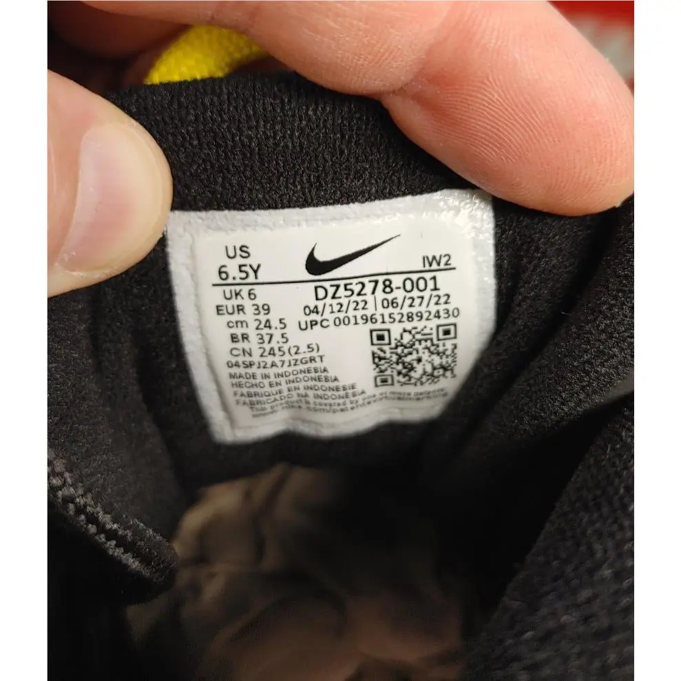 Nike shoes - Nike Air More Uptempo `96 - DZ5278-001 - Black Pink Purple (UPC: 196152892430) 3