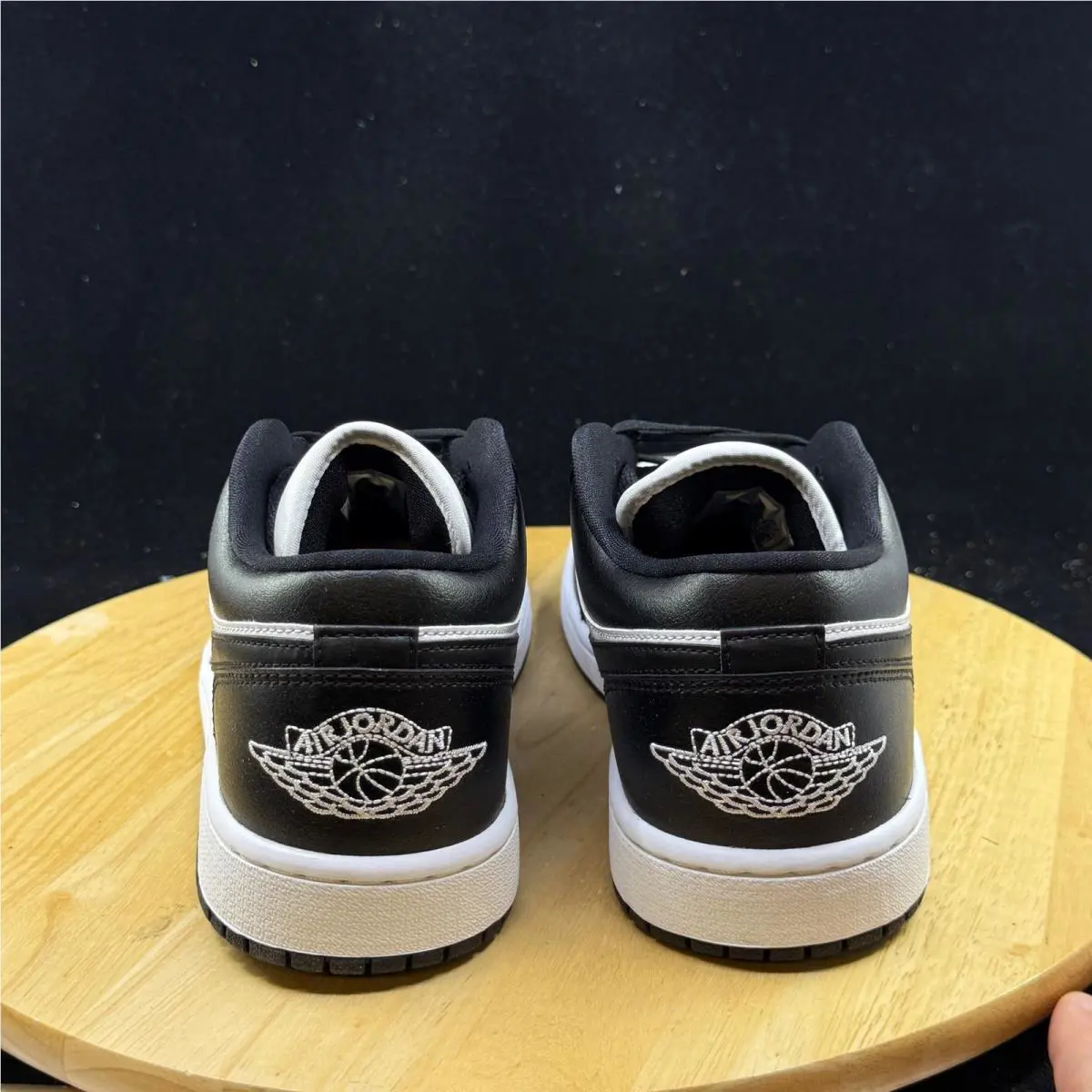 Nike shoes - Black 6