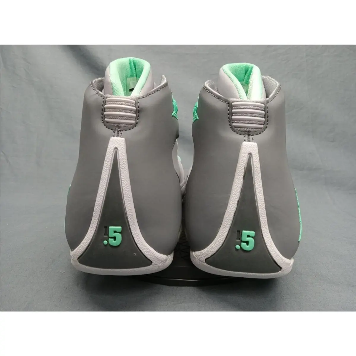 Nike shoes - Jordan Melo - Melo - 631311014 - Grey (UPC: 887231084531) 4