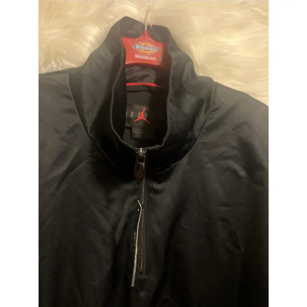 Nike clothing - Air Jordan Classics - Air Classics - AO0406-010 - Black, Manufacturer: Satin Black 3